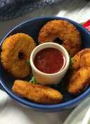 Potato chicken donuts Recipe by Fouzia Rizwan - Cookpad