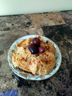 A picture of Three Olive Hummus.