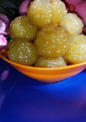 A picture of Amla murabba.