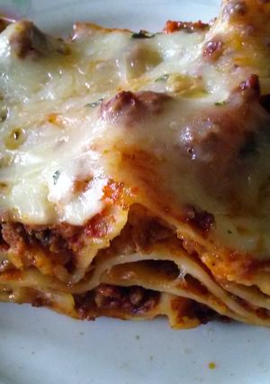 A picture of Lasagna.