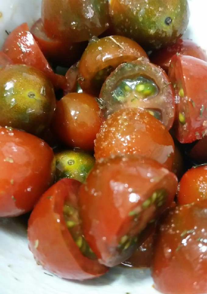 Una foto de Aliño de tomates