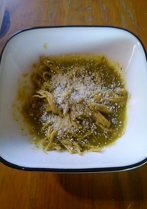 A picture of Green chicken.