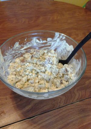 A picture of Taylors potato salad.