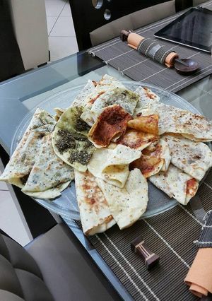 صورة لوصفة مناقيش على الصاج