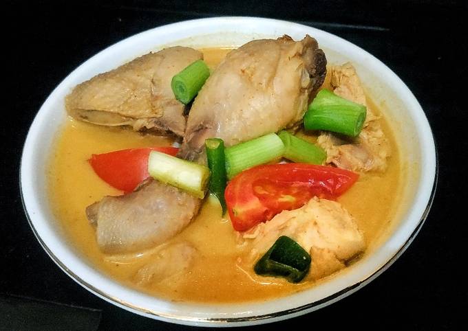 Gulai Ayam Khas Padang