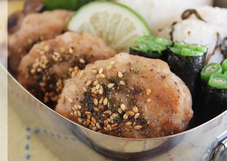 Steps to Make Homemade For Your Lunchbox Sesame Shichimi Pork Patties