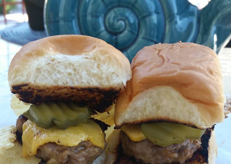 Easiest Way to Prepare Award-winning Nessa&#39;s Windy City Sliders