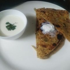 Dal Paratha A picture of Dal Paratha.