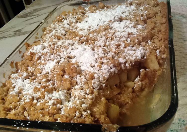 Step-by-Step Guide to Make Favorite Apple Crisp