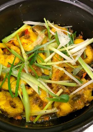 Hình của món Cá lóc kho nghệ.