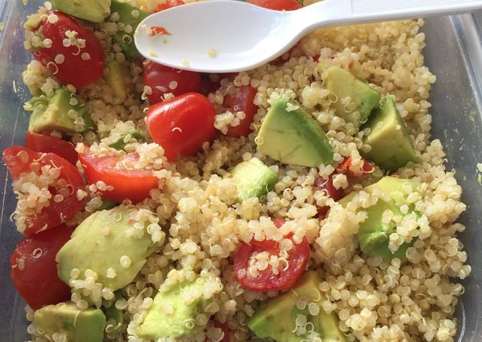 Recipe of Perfect Kicking Avocado Tomato And Quinoa Salad