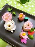 Kamaboko Flowers Using a Vegetable Peeler