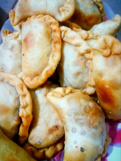 Una foto de Empanadas de carne fritas