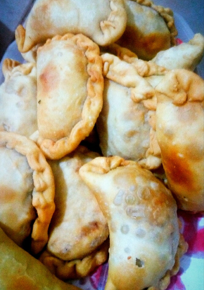 Una foto de Empanadas de carne fritas