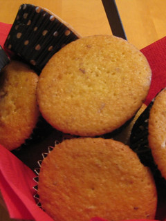 A picture of Madeleine Cups.