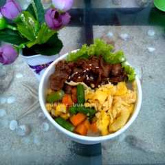 A picture of Beef slice saus lada hitam.
