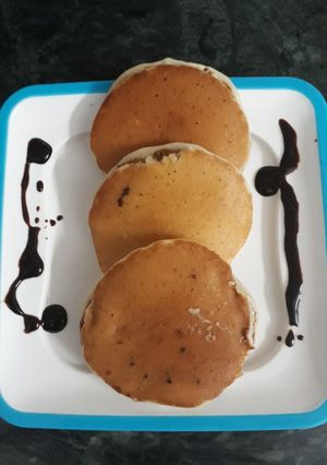 A picture of Dora cakes.