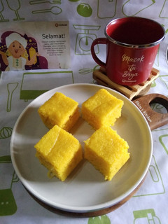 Foto resep Corn Blondies (Kukus)