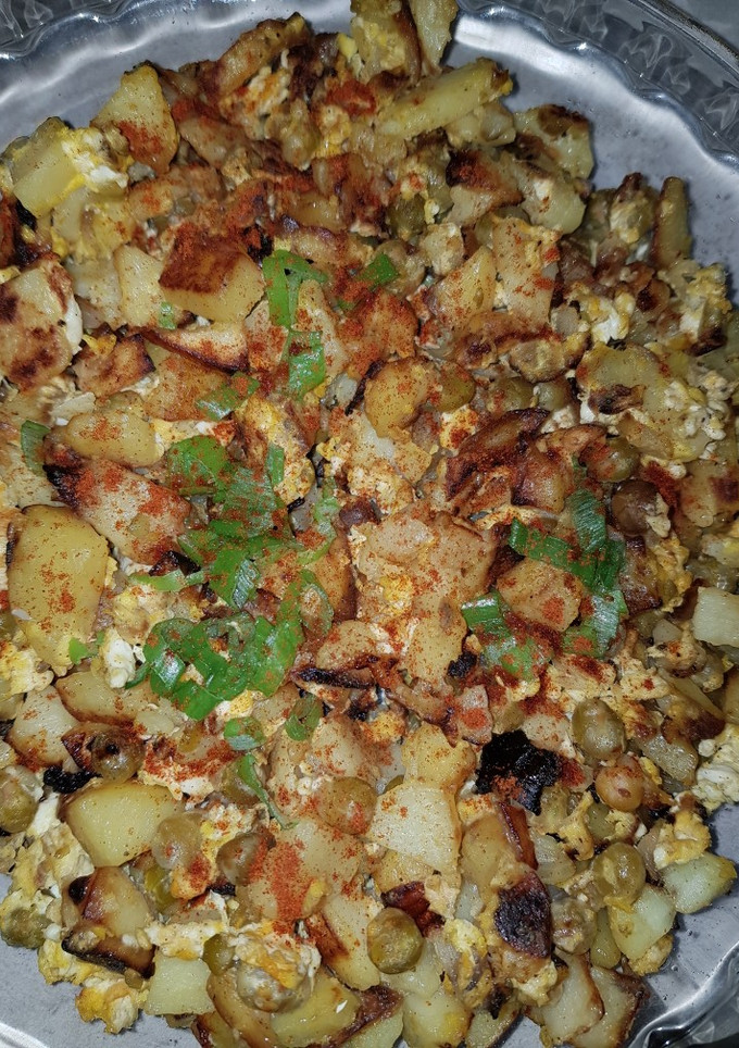 Una foto de Revuelto gramajo 🥔🥔🥚🥚👩‍🍳👩‍🍳
