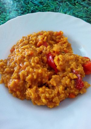 Una foto de ARROZ 🥘 con especias del MUNDO 🗺