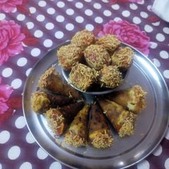 A picture of Leftover Chapati cone.