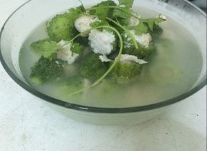 Hình của món Món canh ngày mưa (khổ qua nhồi cá thát lát).