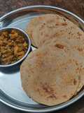 Bhakri (Gujarati Flatbread)