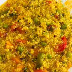 A picture of Mix vegetables daliya.