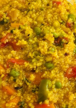 A picture of Mix vegetables daliya.