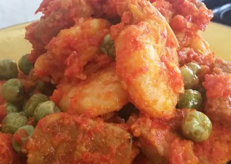 Bagaimana Menyiapkan Udang Balado, Enak