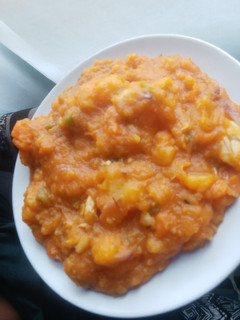 A picture of Yam and Sweet Potatoes Porridge.