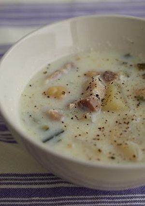 A picture of Pork & Soy Milk Miso Soup.