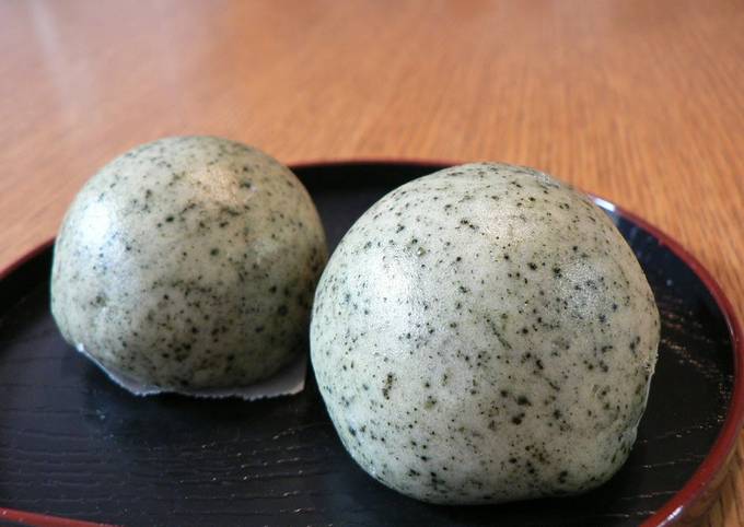 How to Make Super Quick Homemade Yomogi Manju