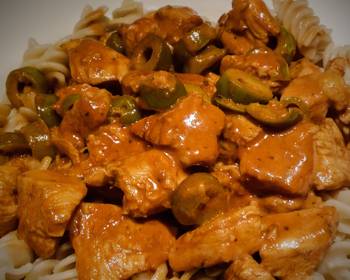 Fresh, Making Recipe Creamy Balsamic Chicken Fusilli Delicious and Healthy