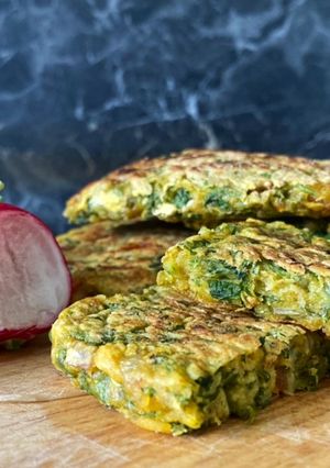 Une photo de 62• 🥬 Galettes de Manioc aux fanes de radis (sans friture) 🥯