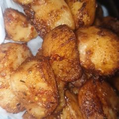 A picture of Spicy and sour crunchy potatoes.