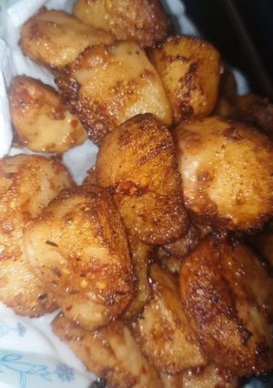 A picture of Spicy and sour crunchy potatoes.