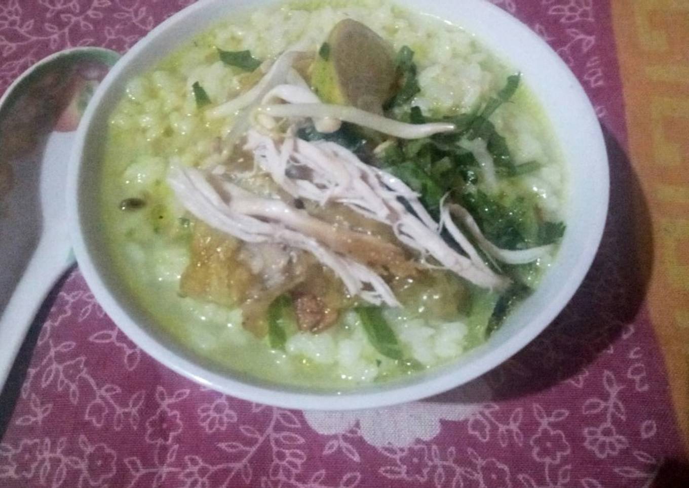 Soto Ayam Kemiri Khas Kota Pati