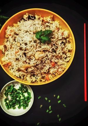 ভেজ ফ্রাইডরাইস(Veg fried rice recipe in Bengali) রেসিপির প্রধান ছবি