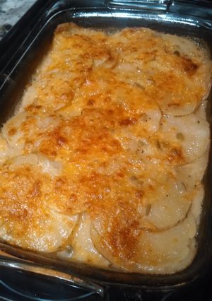 A picture of Scalloped Potatoes.