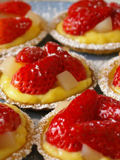 A picture of [Easy] Mini Strawberry Tarts with Soy Milk Custard.