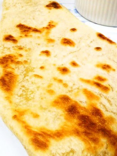 A picture of Easy Cake Flour Curry Naan.