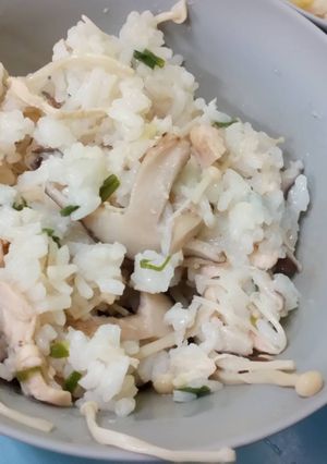 雞絲拌飯 的食譜成品照片