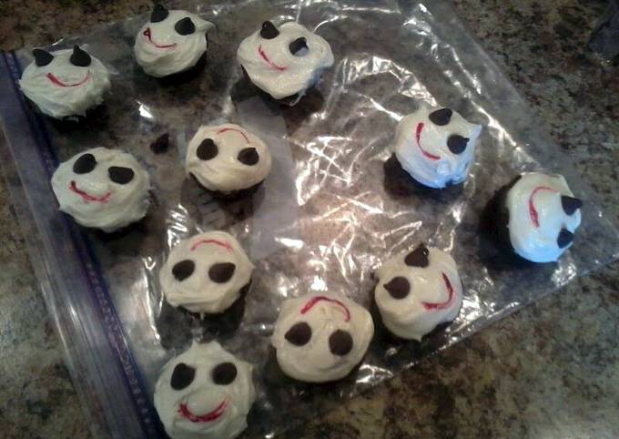 Recipe of Speedy Mini Ghost Cupcakes