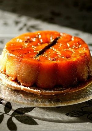 A picture of Tarte Tatin.