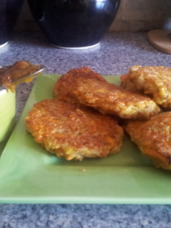 A picture of Carrot and onion fritters.