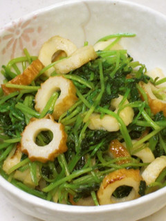 A picture of Pea Sprouts and Chikuwa Stir-fry.