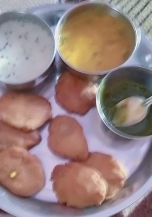 कुट्टू की पकौड़ी (kuttu ki pakodi recipe in Hindi) रेसिपी मुख्य फोटो