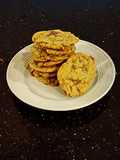 Chocolate Peanut Crunch Caramel Cookies