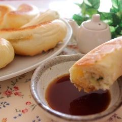 A picture of Gyoza-Style Savory Bread (from Shizuoka Prefecture, Hamamatsu City).